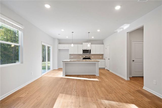 785 Summerwood Lane, Dawsonville, GA 30534