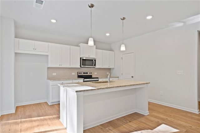 785 Summerwood Lane, Dawsonville, GA 30534