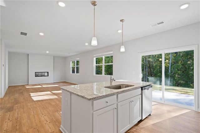 785 Summerwood Lane, Dawsonville, GA 30534