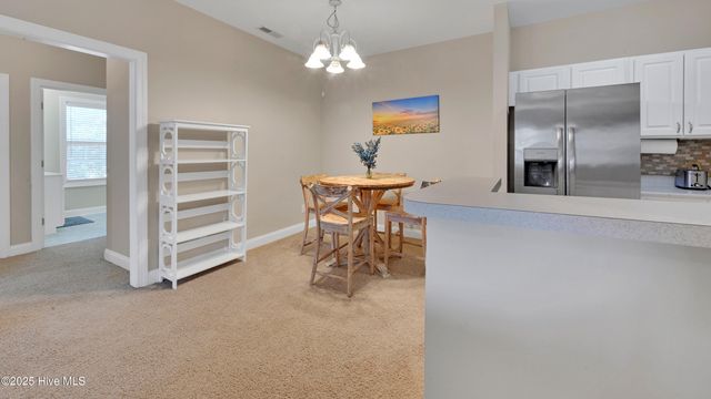 1944 Tara Court 203, Greenville, NC 27858