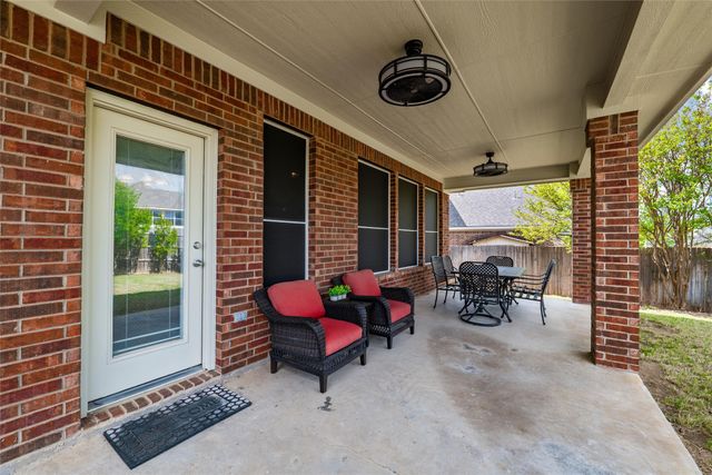 1121 Linden Drive, Burleson, TX 76028