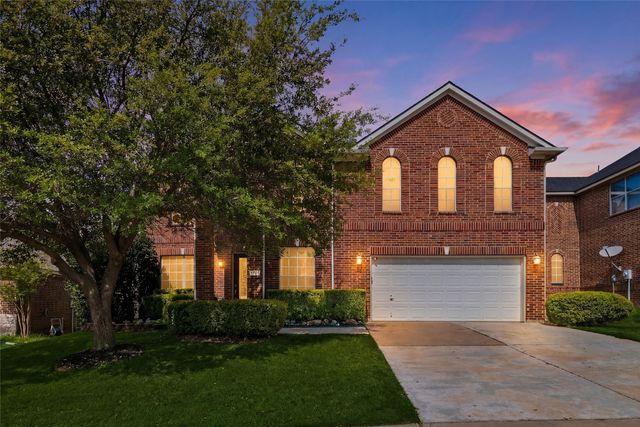 1121 Linden Drive, Burleson, TX 76028