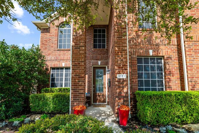 1121 Linden Drive, Burleson, TX 76028