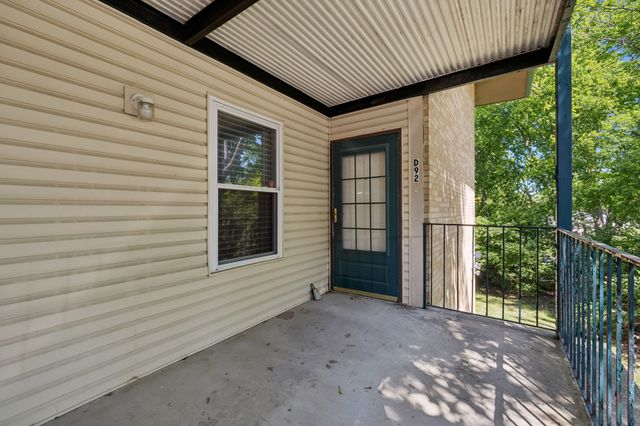 555 N DuPont Ave Apt D92, Madison, TN 37115
