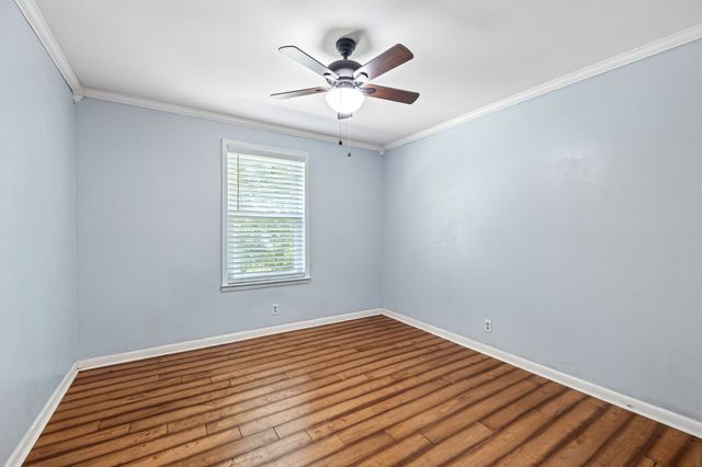 555 N DuPont Ave Apt D92, Madison, TN 37115