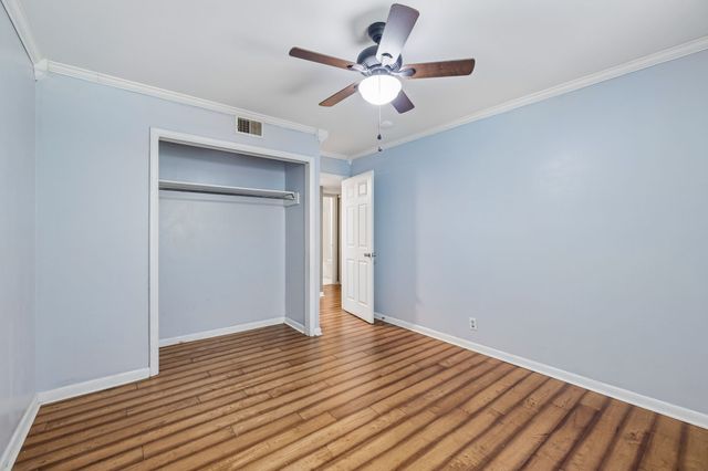 555 N DuPont Ave Apt D92, Madison, TN 37115
