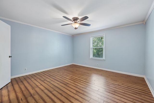 555 N DuPont Ave Apt D92, Madison, TN 37115