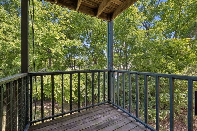 555 N DuPont Ave Apt D92, Madison, TN 37115