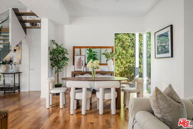 8949 Rosewood Avenue, West Hollywood, CA 90048