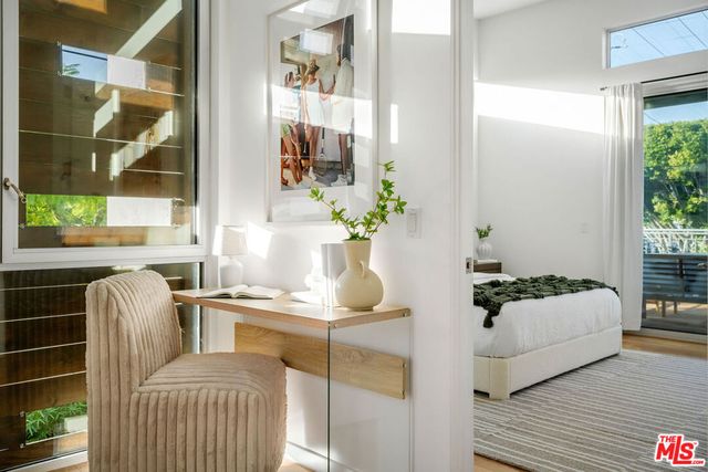 8949 Rosewood Avenue, West Hollywood, CA 90048