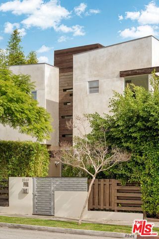 8949 Rosewood Avenue, West Hollywood, CA 90048