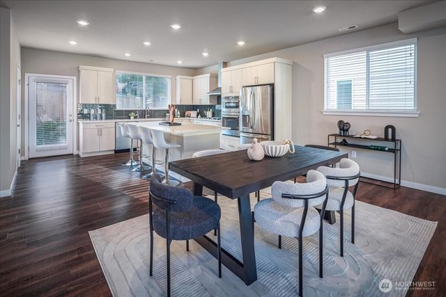 11821 82nd Place S, Seattle, WA 98178