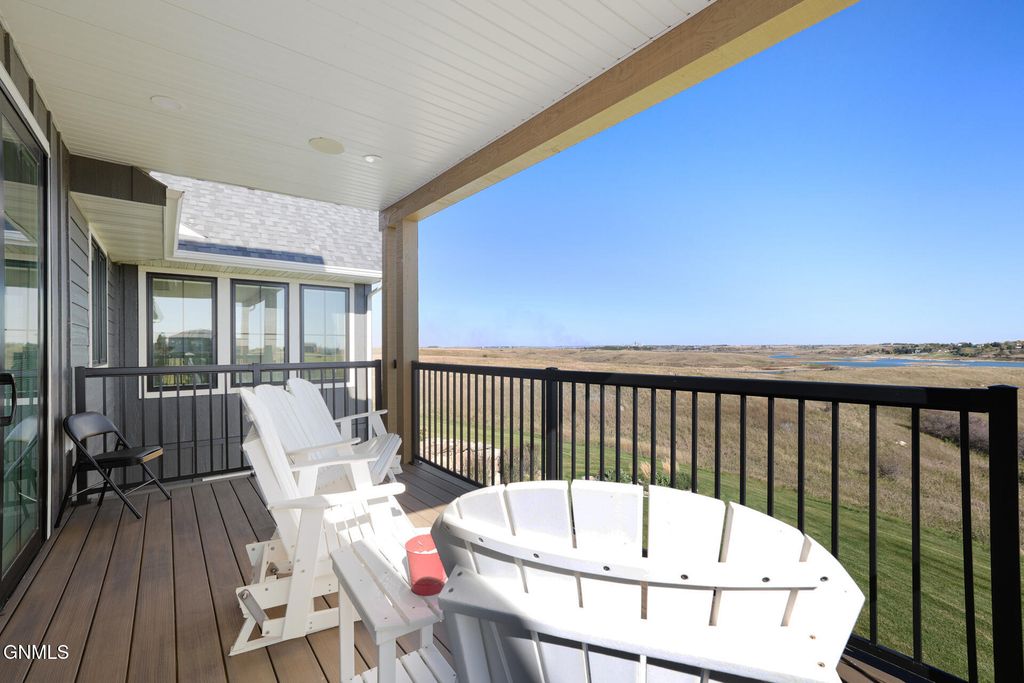 1344 42k Avenue NW, Garrison, ND 58540 photo 12