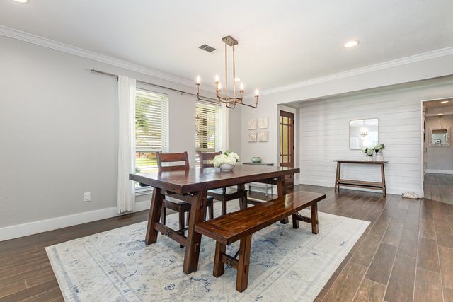 317 Oakcrest Drive, Richardson, TX 75080
