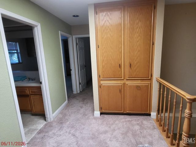 13801 Laverton Avenue, Bakersfield, CA 93314