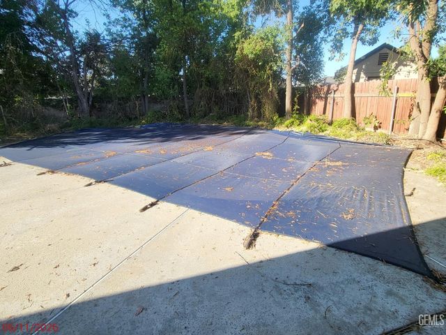 13801 Laverton Avenue, Bakersfield, CA 93314