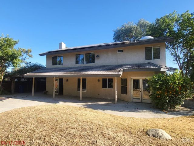 13801 Laverton Avenue, Bakersfield, CA 93314