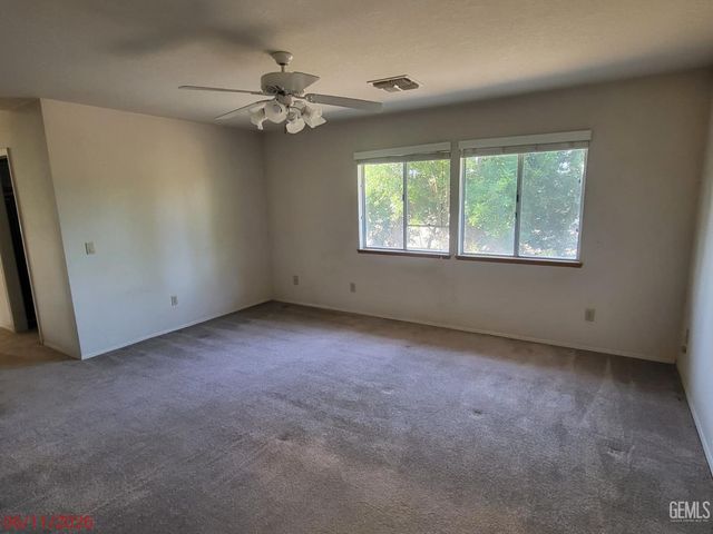 13801 Laverton Avenue, Bakersfield, CA 93314