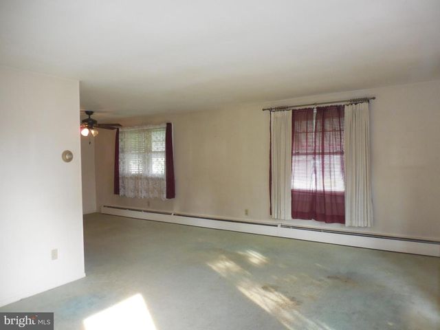 901 S 4TH AVE, Lebanon, PA 17042