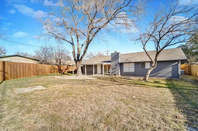 8414 Staunton DR, Austin, TX 78758