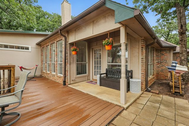 1128 Bent Oaks Drive, Denton, TX 76210