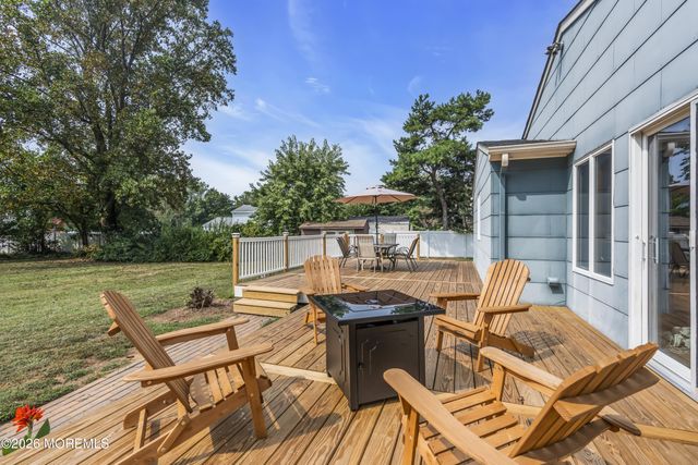 187 Coachman Drive N, Freehold, NJ 07728