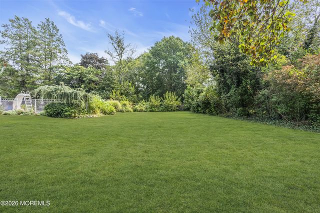 187 Coachman Drive N, Freehold, NJ 07728