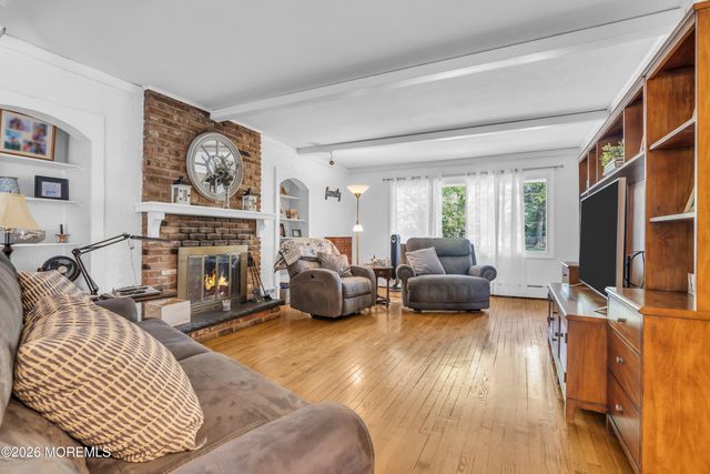 187 Coachman Drive N, Freehold, NJ 07728