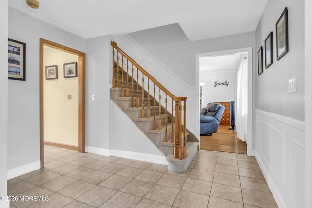 187 Coachman Drive N, Freehold, NJ 07728