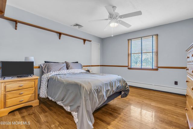 187 Coachman Drive N, Freehold, NJ 07728