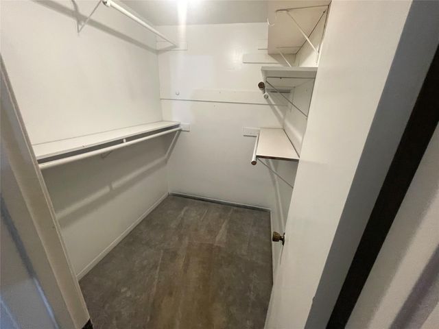 4105 Vista Road 1, Pasadena, TX 77504