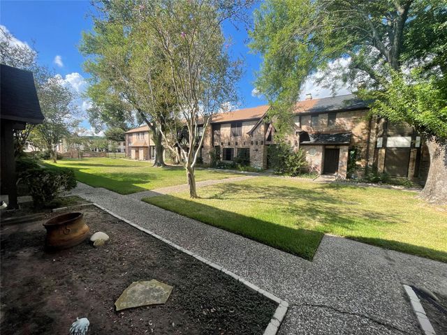 4105 Vista Road 1, Pasadena, TX 77504