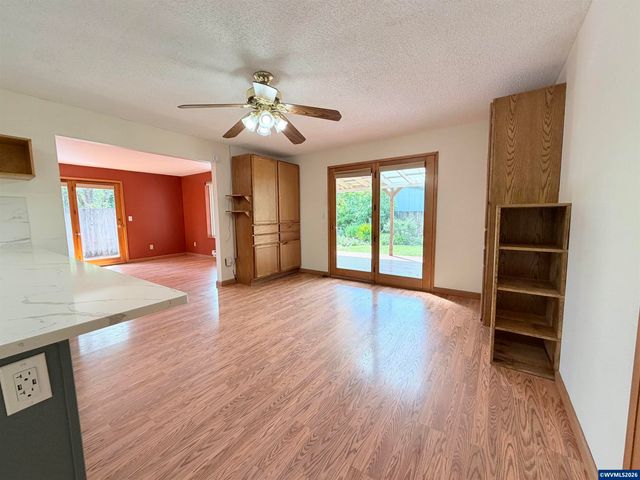 2427 NW Wayland St, Corvallis, OR 97330