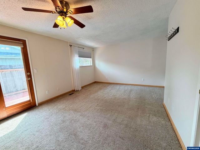2427 NW Wayland St, Corvallis, OR 97330