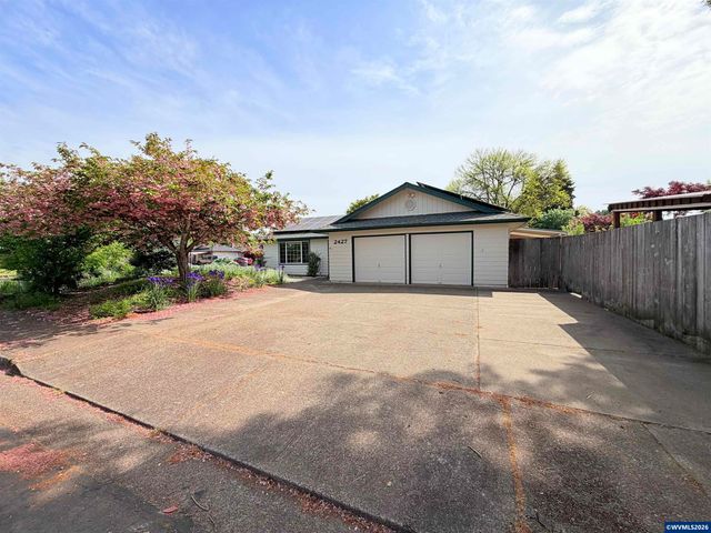 2427 NW Wayland St, Corvallis, OR 97330