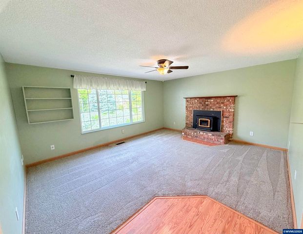 2427 NW Wayland St, Corvallis, OR 97330