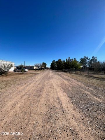 93 E Via Guasave --, Huachuca City, AZ 85616