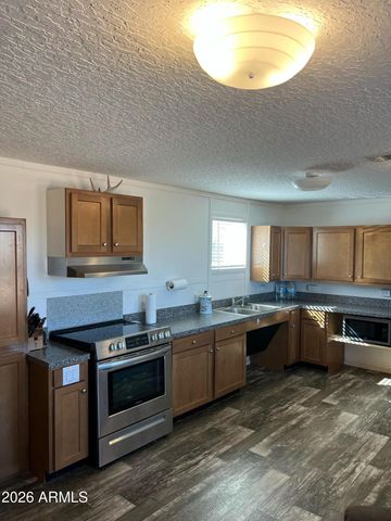 93 E Via Guasave --, Huachuca City, AZ 85616