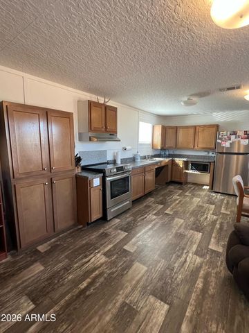 93 E Via Guasave --, Huachuca City, AZ 85616