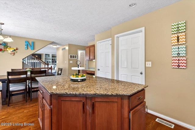 13205 Cain Ln, Louisville, KY 40245