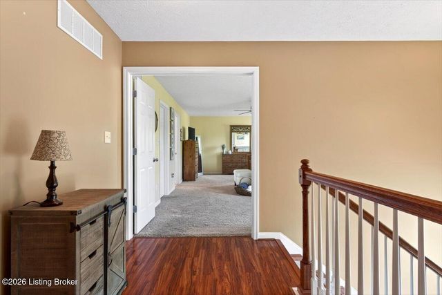 13205 Cain Ln, Louisville, KY 40245