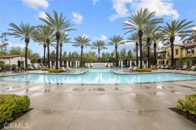 129 Carlow, Irvine, CA 92618