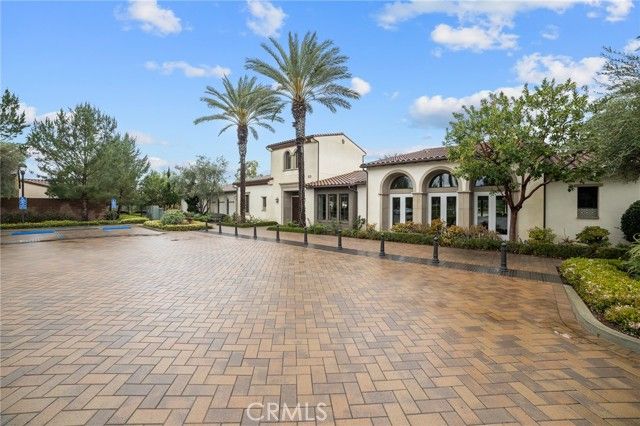 129 Carlow, Irvine, CA 92618