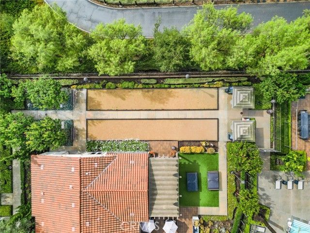 129 Carlow, Irvine, CA 92618