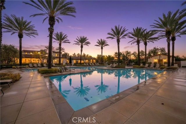 129 Carlow, Irvine, CA 92618