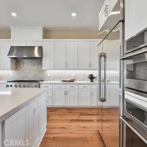 24408 Camino Oceano, Valencia, CA 91354