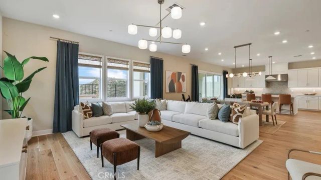 24408 Camino Oceano, Valencia, CA 91354