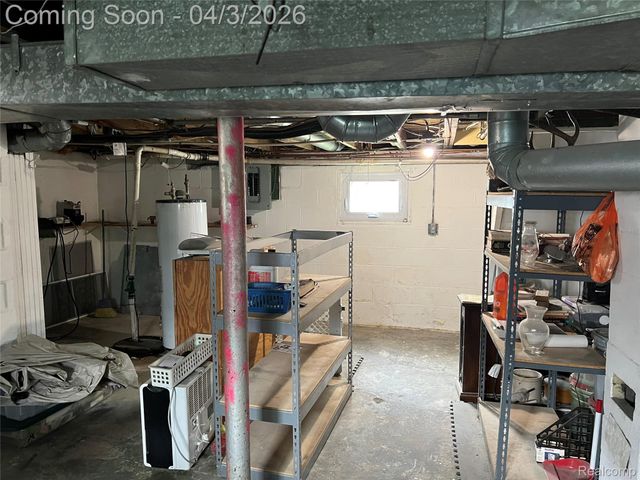 7352 Dale, Center Line, MI 48015