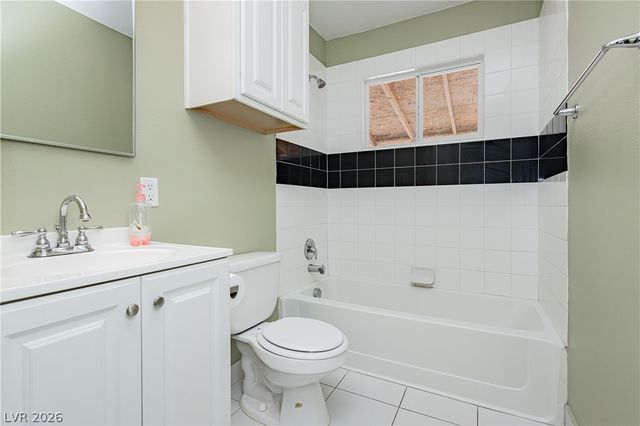 1904 West Carey Avenue, North Las Vegas, NV 89032
