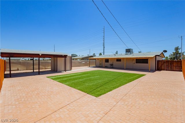 1904 West Carey Avenue, North Las Vegas, NV 89032
